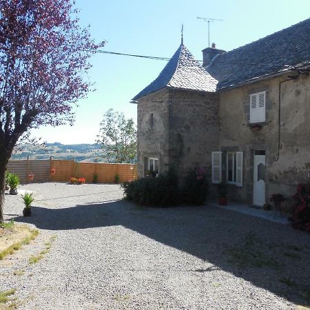 Gite De Carbonies Saint-Félix-de-Lunel Exterior foto